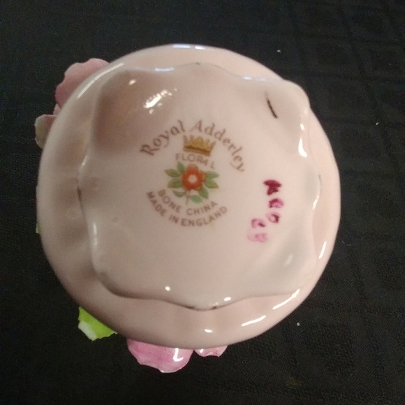 Royal Adderley Floral Bone China Sculpture - Picture 2 of 3